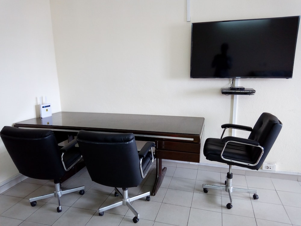 meeting & event spaces