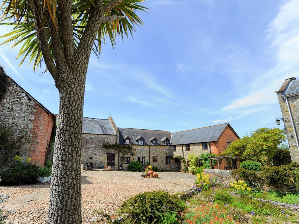 Honeysuckle Cottage