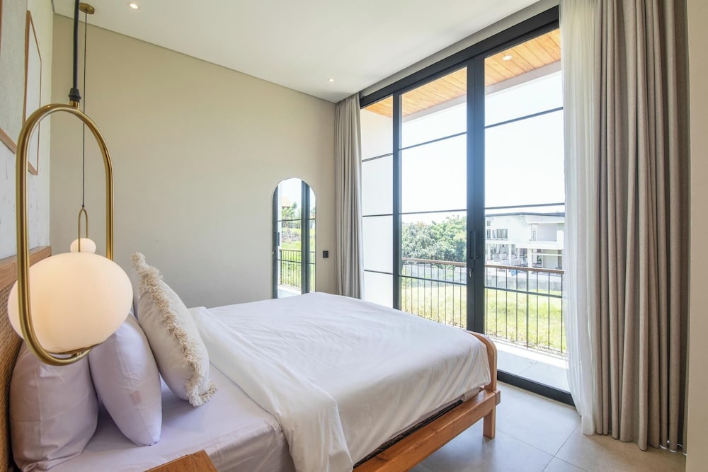 Modern 2BR Villas 5-min Walk to Canggu Beach