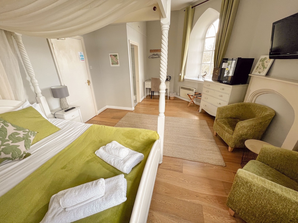 Banbury Vacations - Castle at Edgehill - Property Image 6