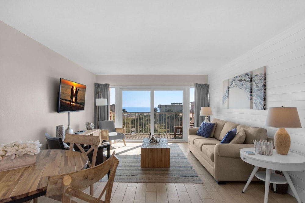 Silver Dunes Penthouse B