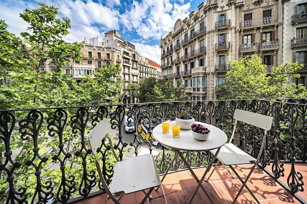 Habitat Apartments Barcelona Balconies