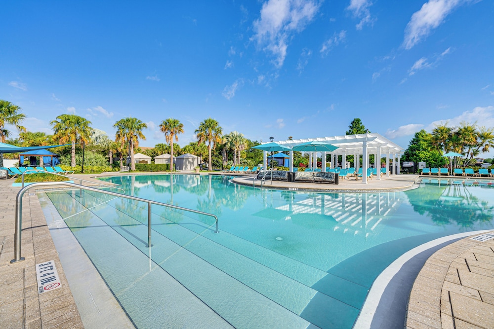 Game Room & Resort Perks: Family Kissimmee Home!