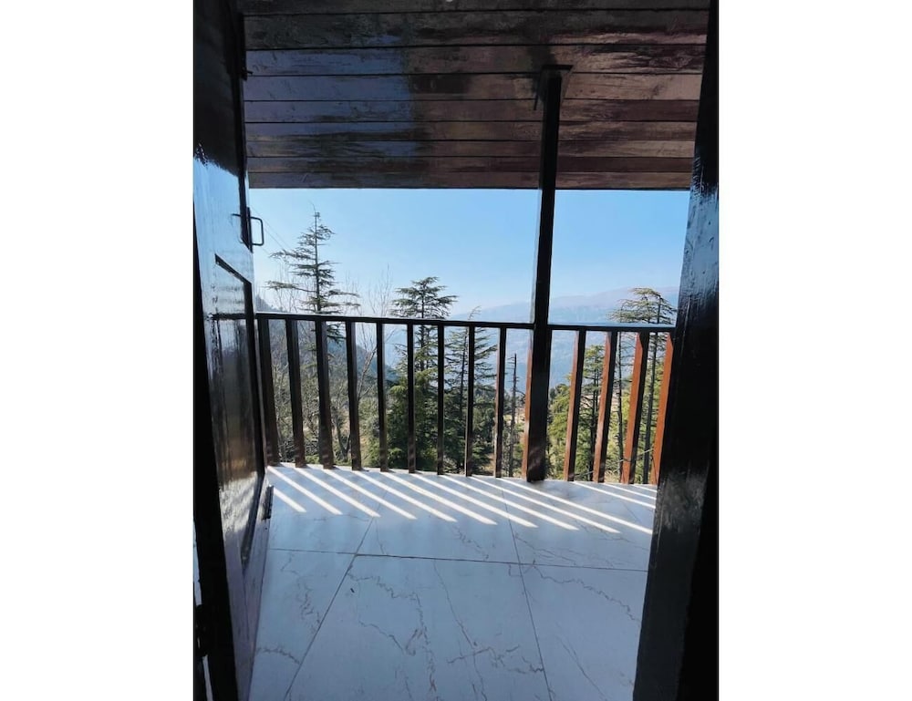 Toorani Resort