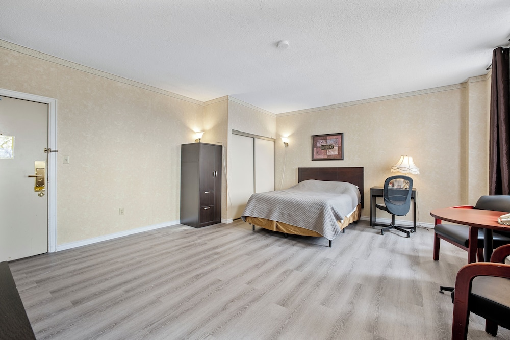 Guelph Vacations - Royal Inn and Suites at Guelph - Property Image 63