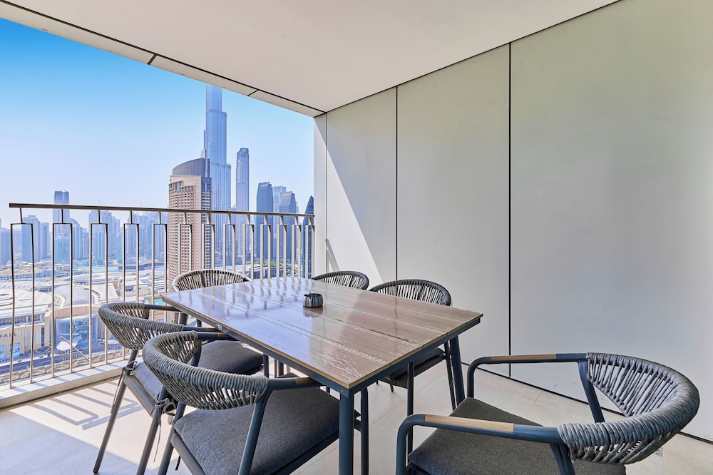bnbme - Downtown Views II - Tower 1