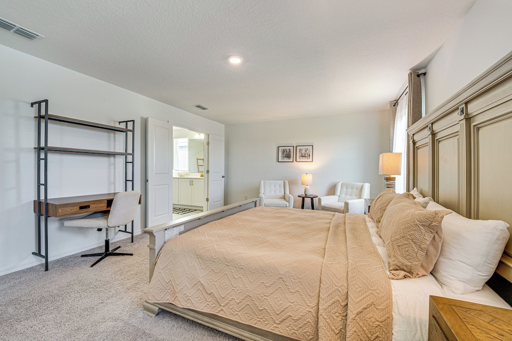 Game Room & Community Perks: Davenport Home!
