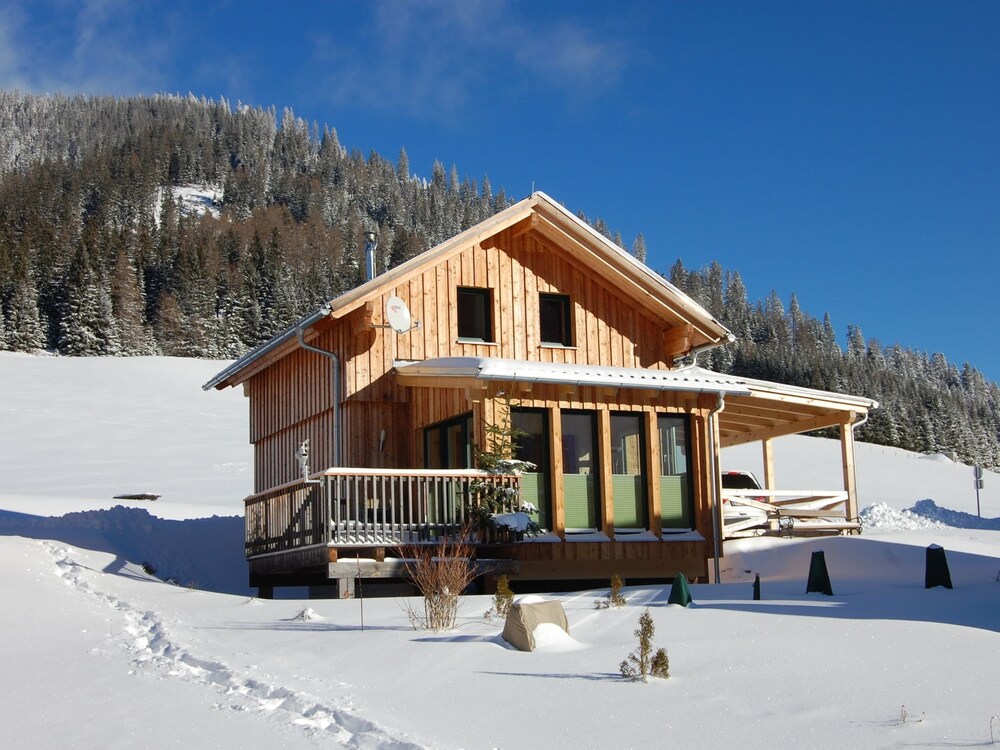 Luxury Chalet in Hohentauern near Ski Area view 4