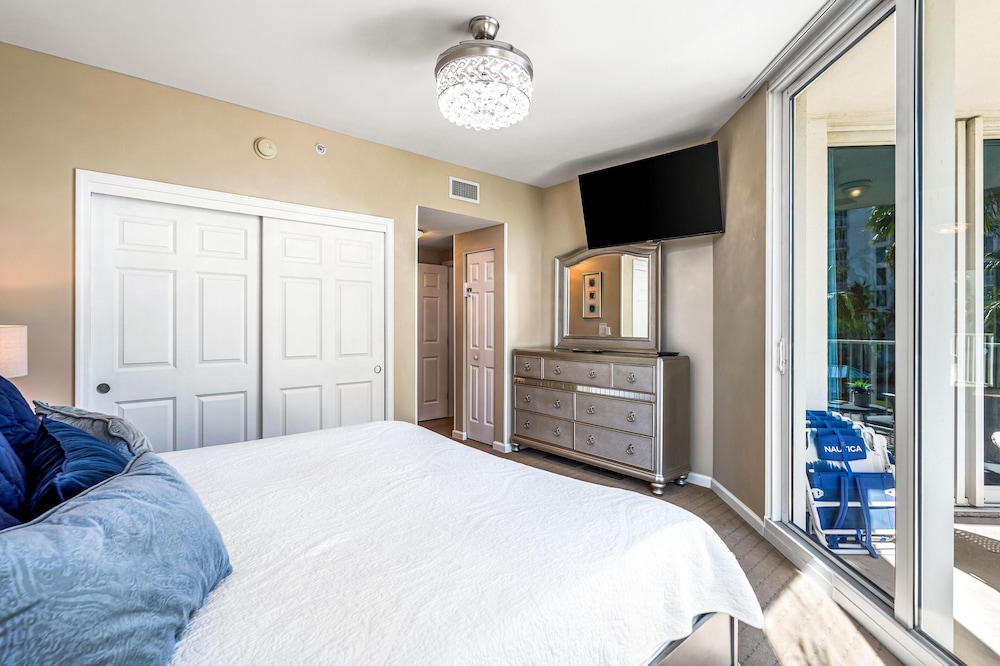 Palms Resort #2307 JR 2BR
