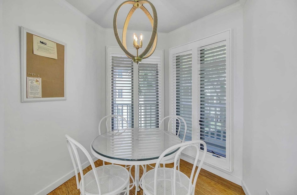 202 F Port O Call by Avantstay Amazing Oceanfront Views!