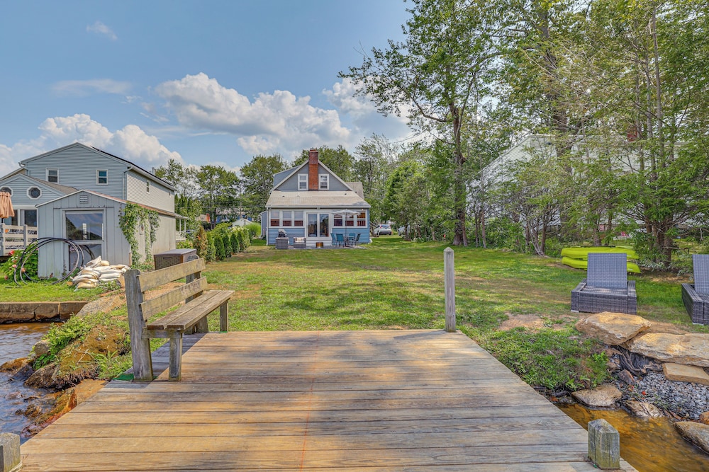 Fish & Ski: Lakefront Retreat By Mt Southington