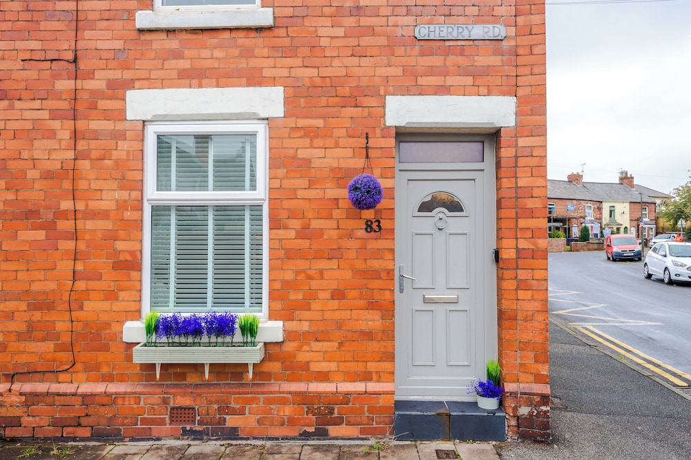 83 Cherry Road