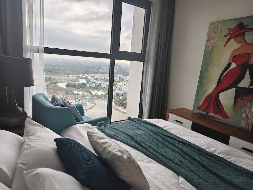 COZY- Vinhomes Grand Park Apartments