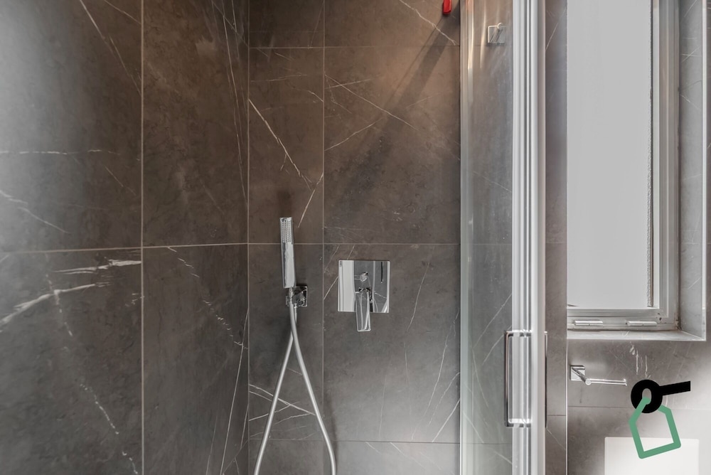 Hotiday Room Collection - Celle Ligure