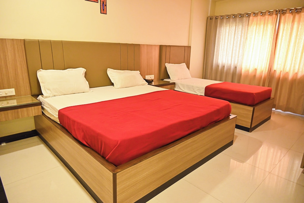Pritam Park Hotel