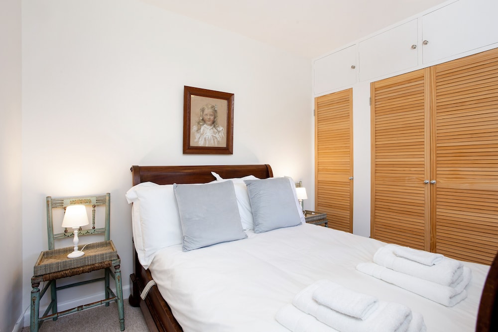 No. 78 Main Road Littleton view 5