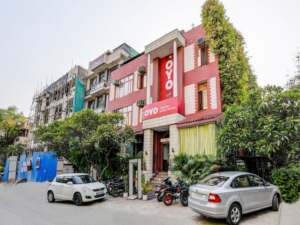 OYO Flagship 632 Kalkaji Mandir