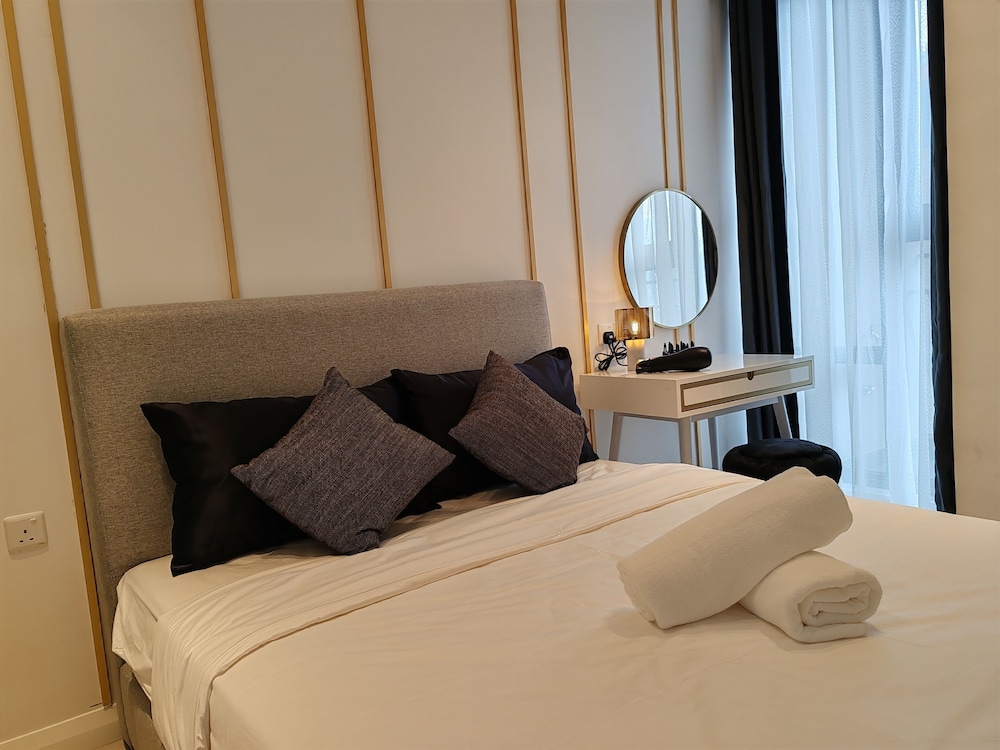 The Axon Bukit Bintang by SMOVF BNB