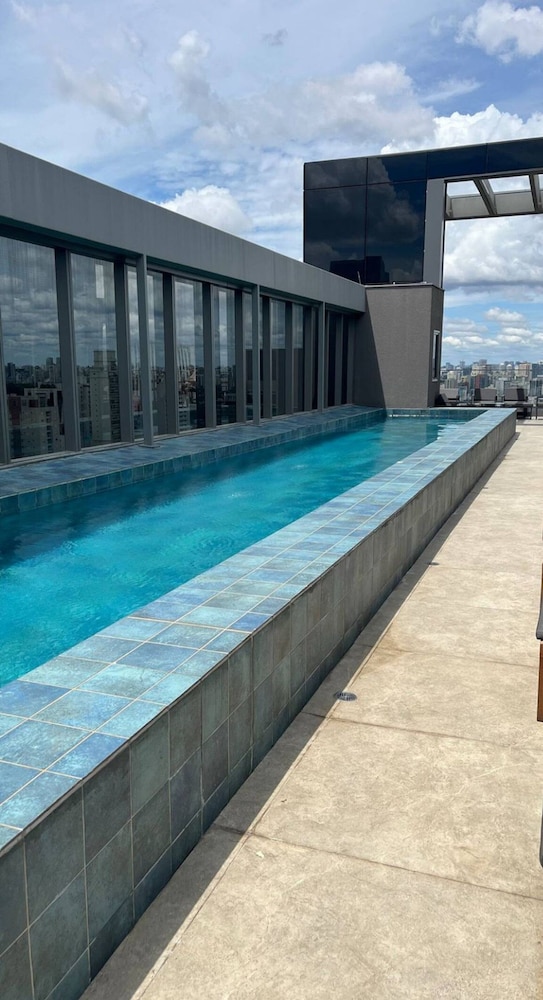Studio na Avenida 9 de Julho II