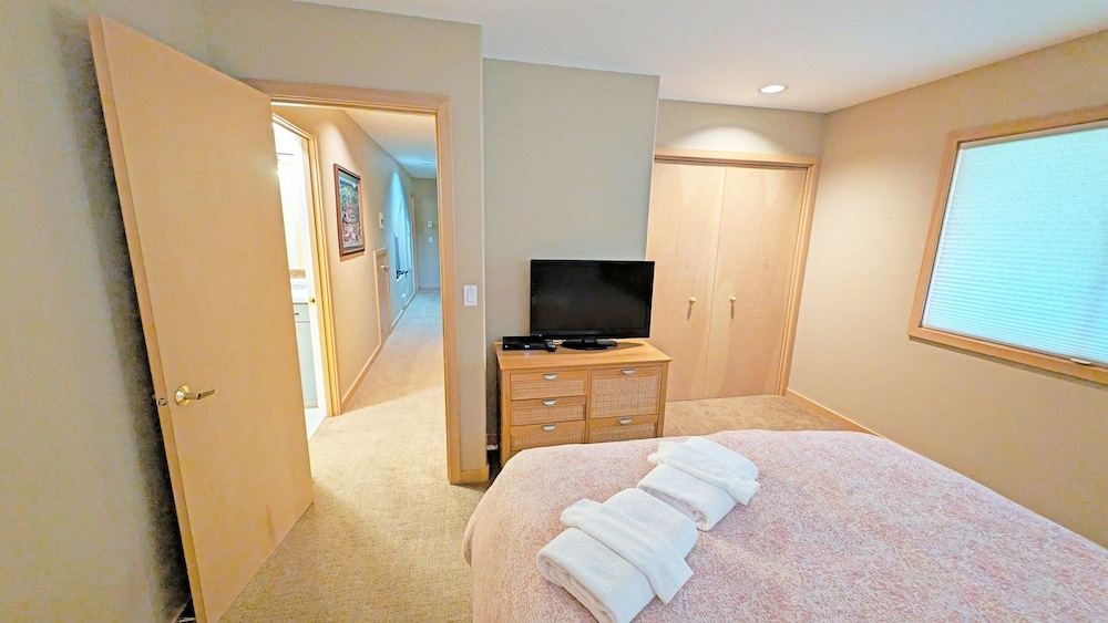 Lone Eagle Landing 2 3 Bedroom Home