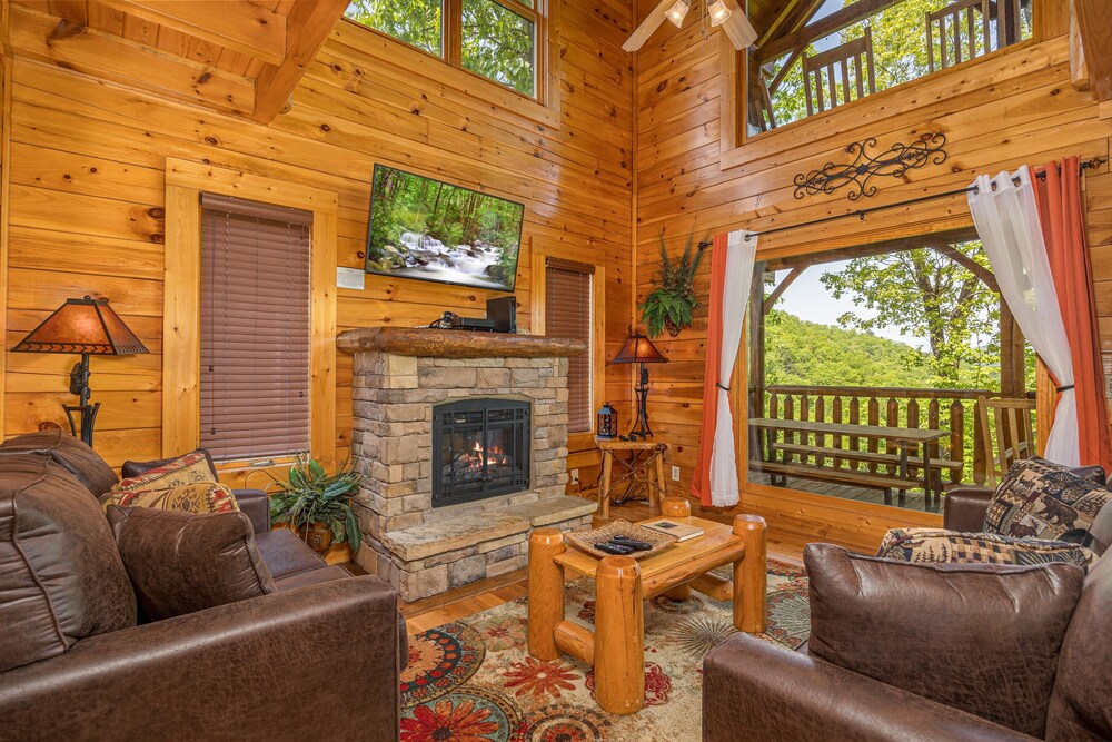 Dream on High - One Bedroom Cabin view 5