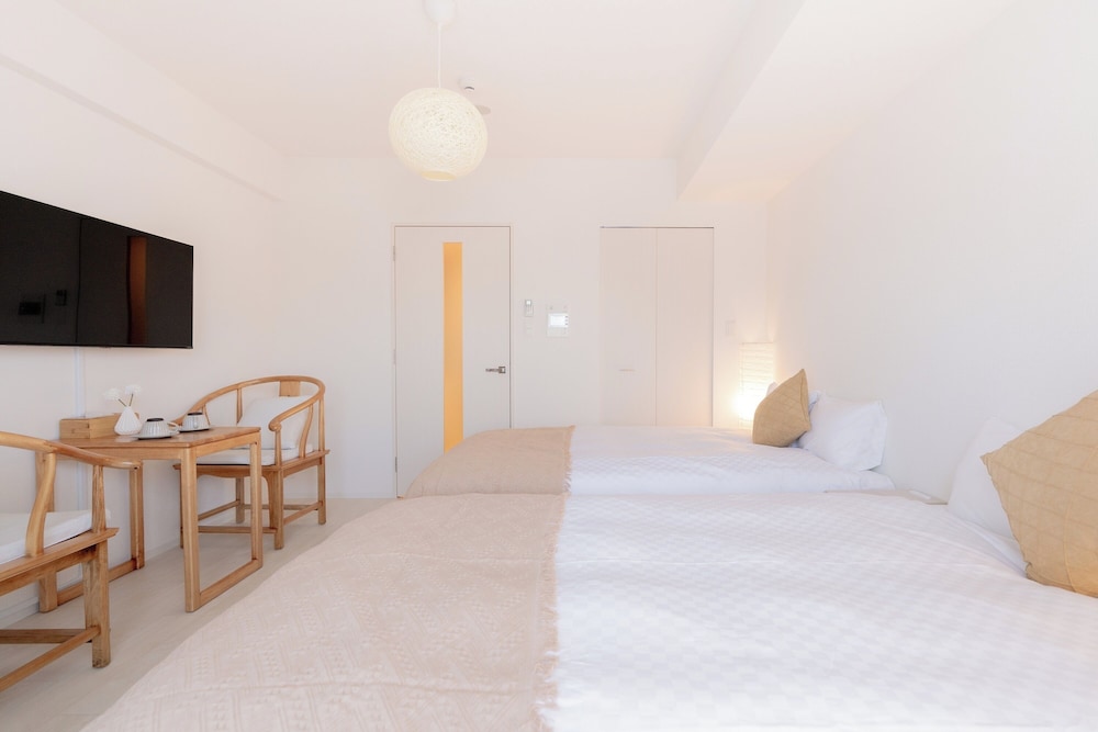 Tanimachikun Hotel Namba 80