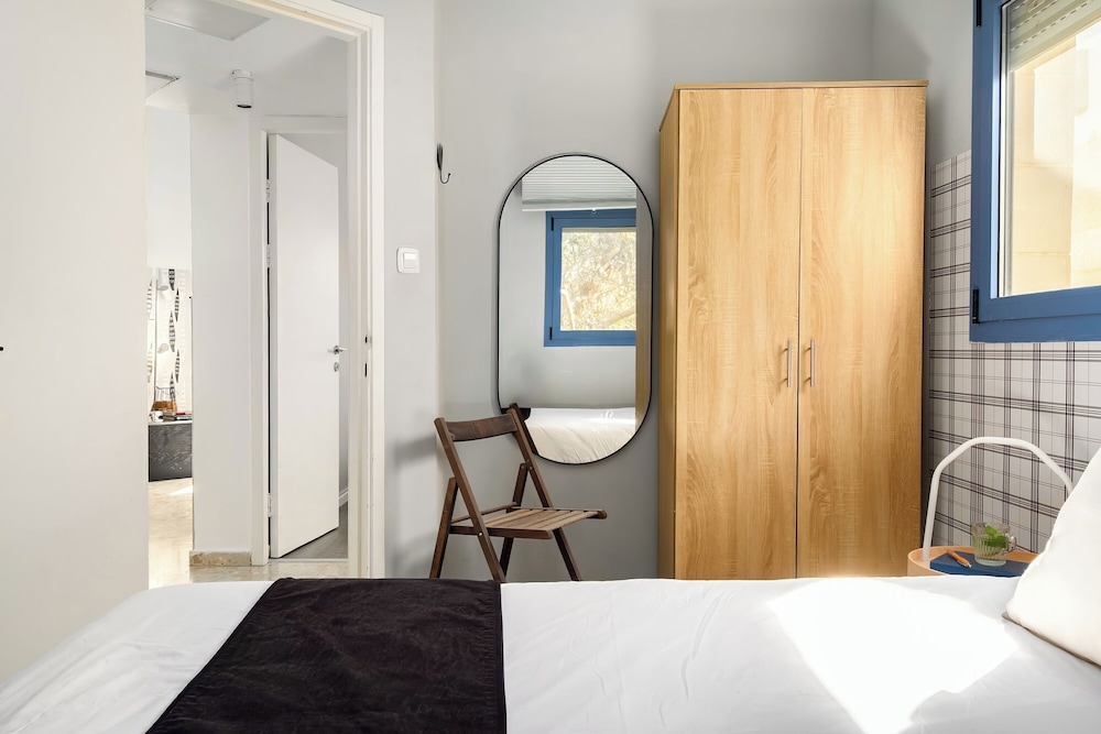 Royal Park Apt Resort by Sea N Rent