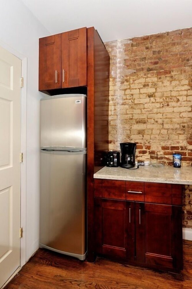 Market Rentals Downtown Apartments