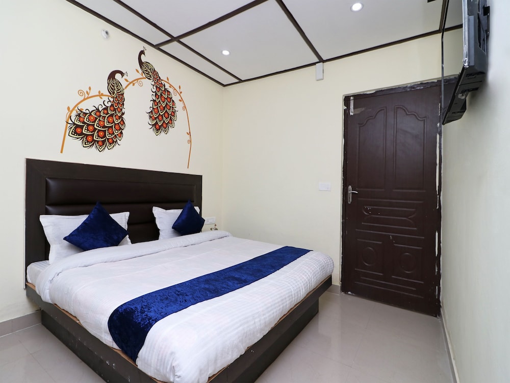 Dehradun Vacations - OYO 13673 Home Luxury 1RK Happy Valley - Property Image 21