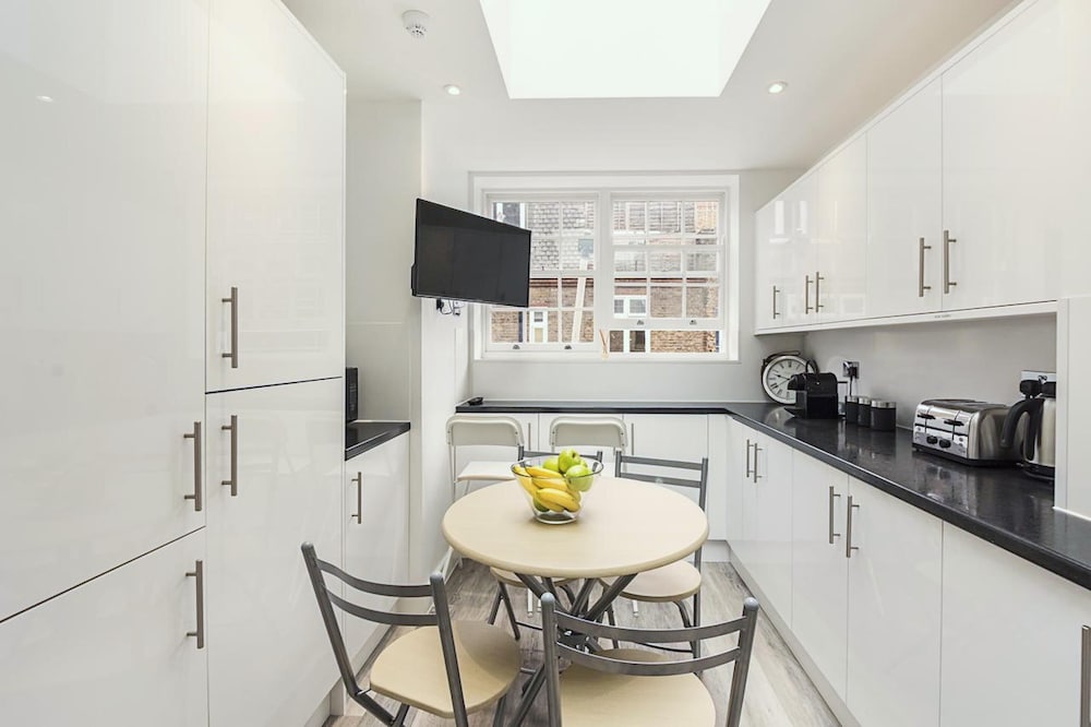Toynbee Street Ro 4 · Charming Room In Tower Hamlets