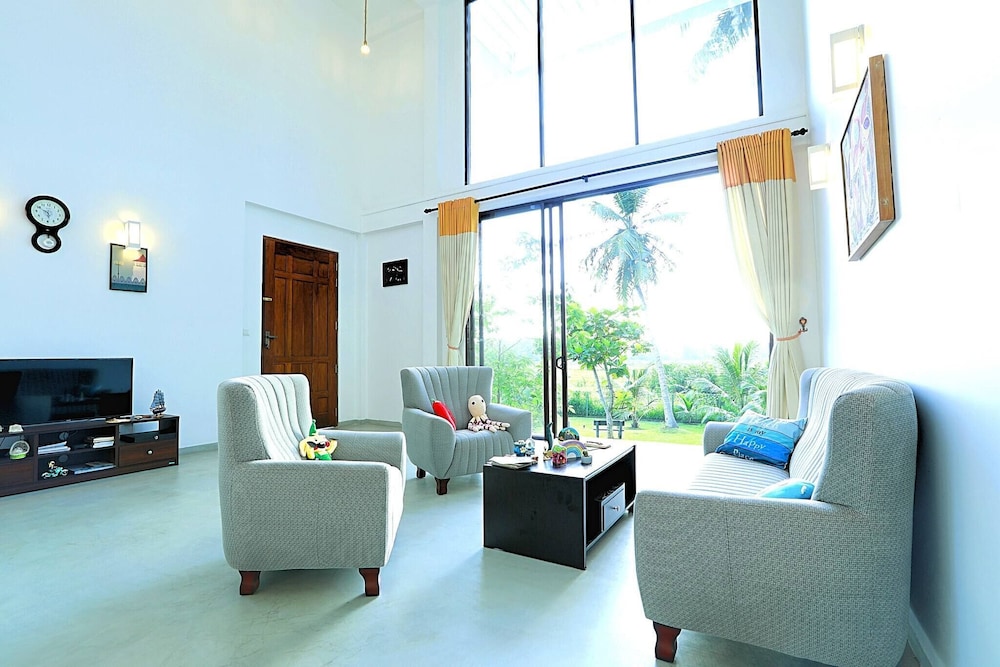 Room in Guest Room - Serene Oasis in Galle - Tranquil Retreat With Breathtaking Views