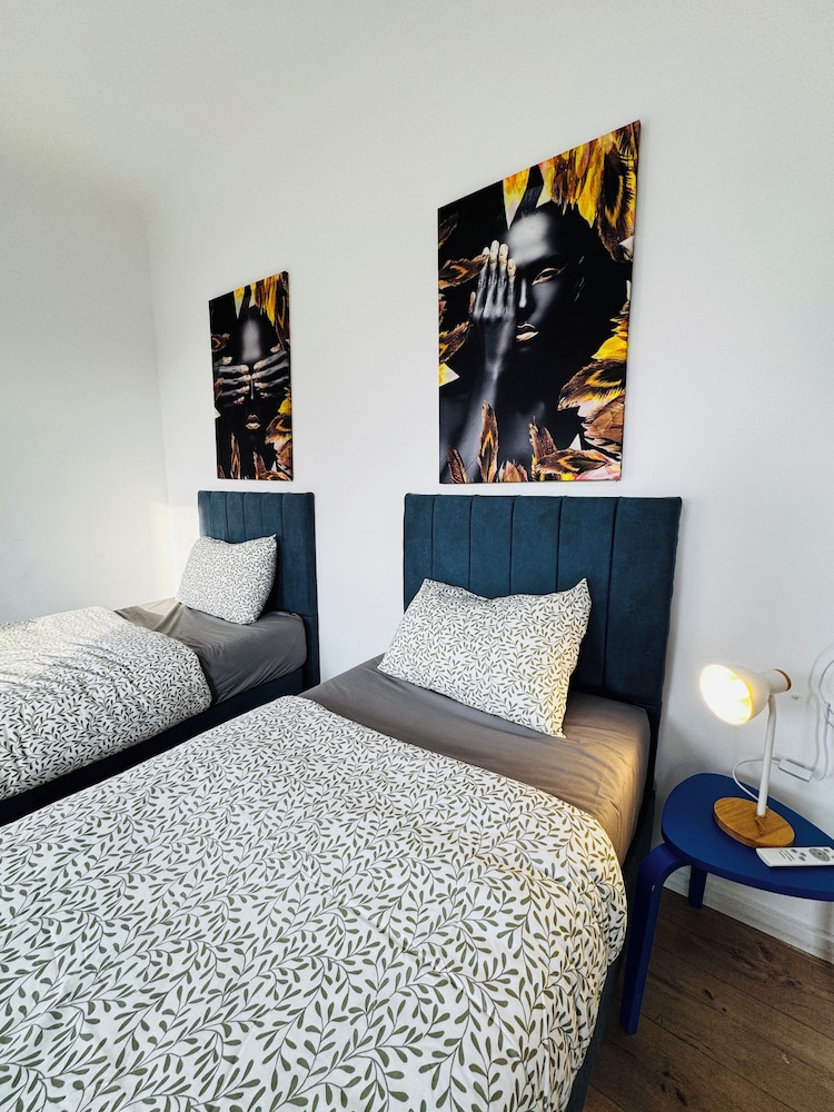 Spacious Budget Home Garden Stay