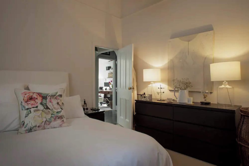 Gorgeous & Spacious 2BD Flat - Putney