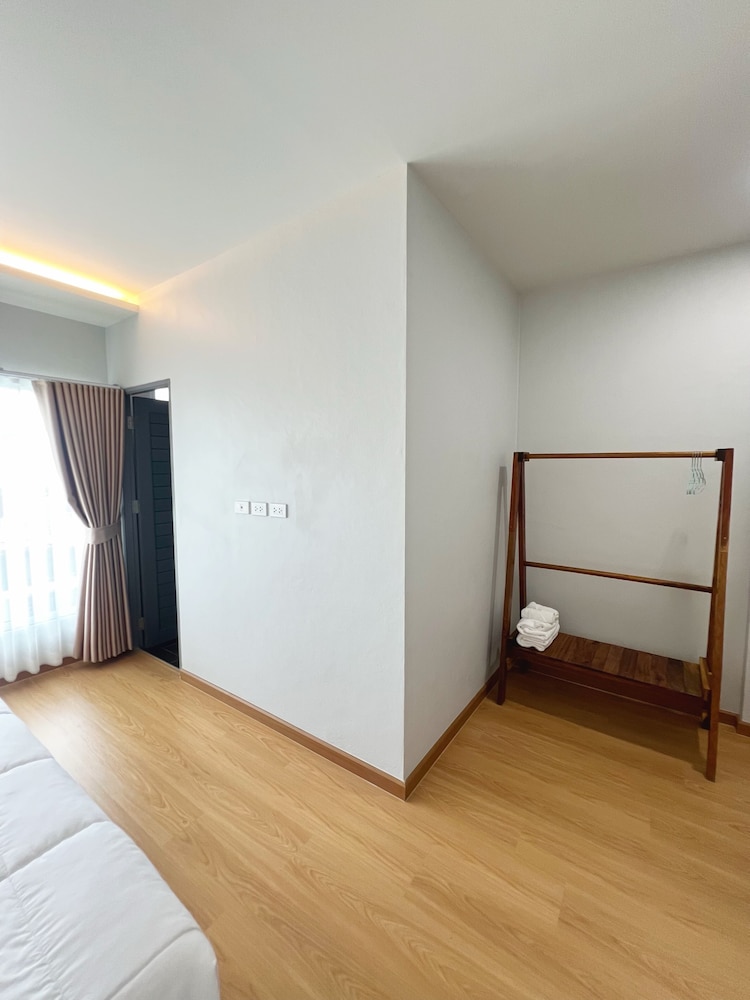 Monday Guesthouse Hatyai
