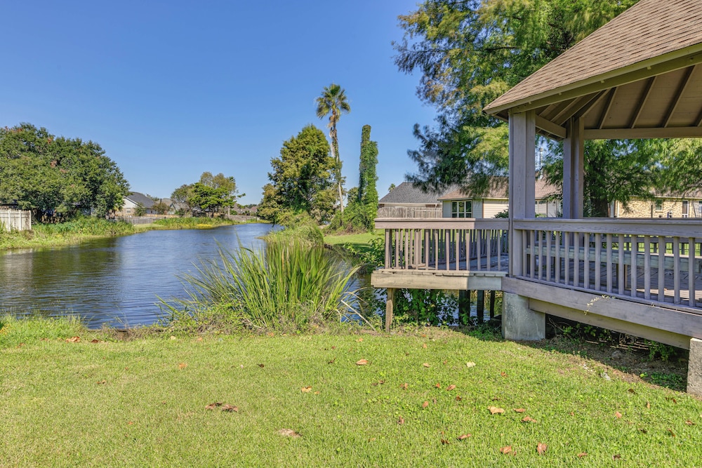 Private Yard & Patios: Family Home in Laplace!