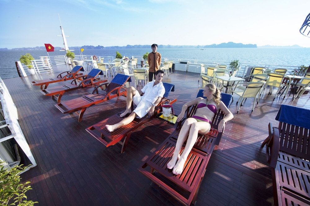 Huong Hai Sealife Cruise