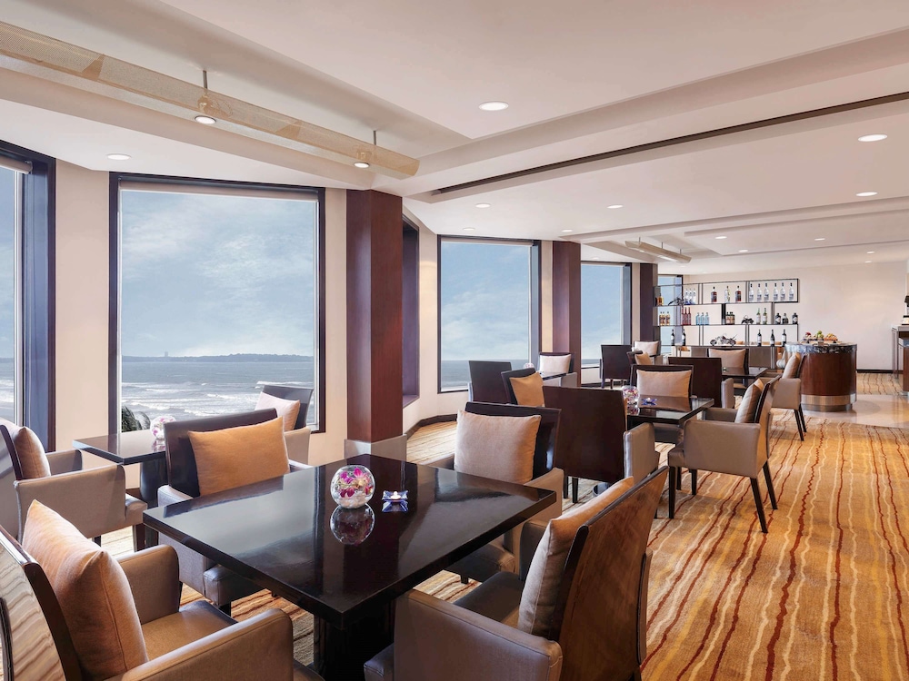 Mumbai Vacations - Novotel Mumbai Juhu Beach Hotel - Property Image 36