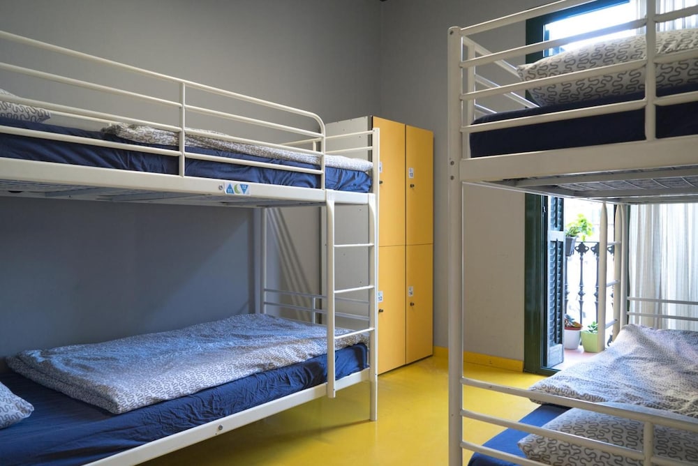 Sleep Green - Certified Eco Youth Hostel Barcelona