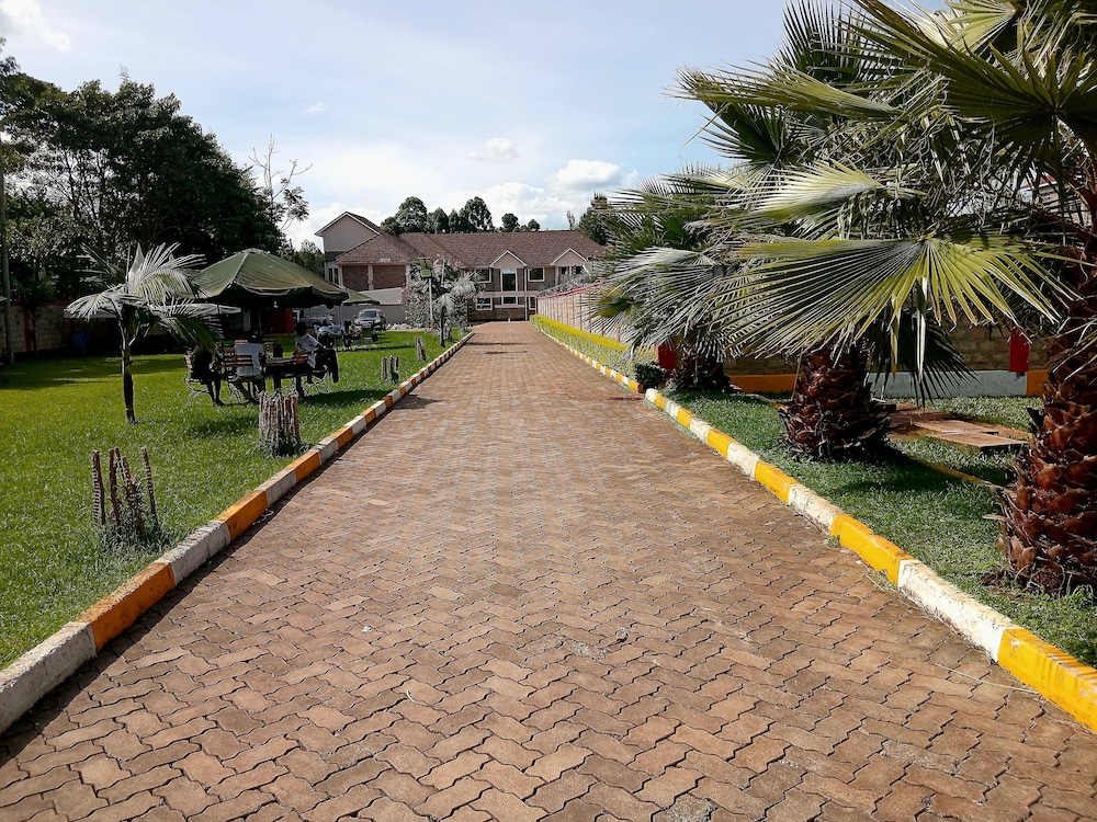Keriwest Hotel