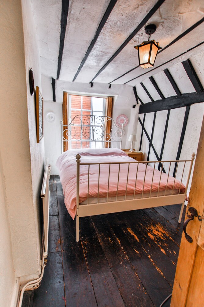 The Captains Cottage view 5