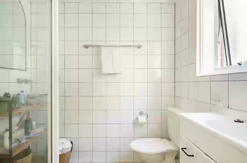 Bondi Beach Hub-beachside Escape