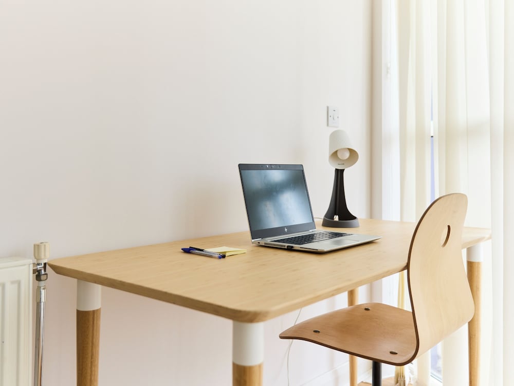 The Queensland Sanctuary - Trendy 2bdr Flat With Terrace