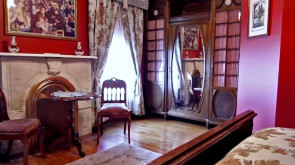 1897 Beekman House