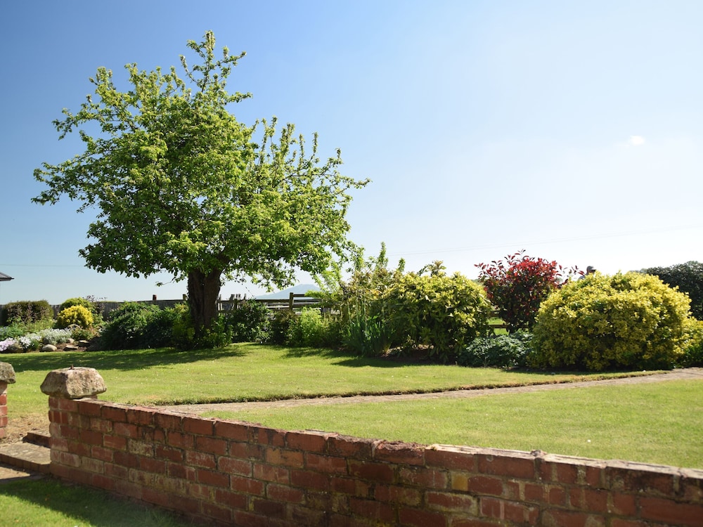 Parrs Meadow Cottage