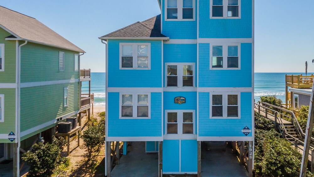 Clamalot by Topsail Realty