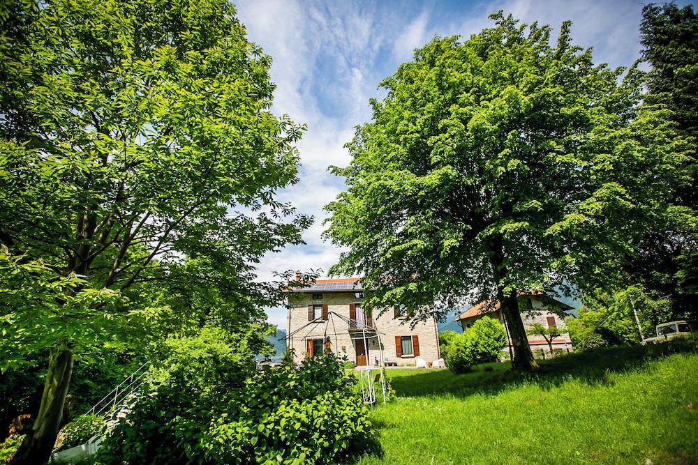 Piazzaga565
