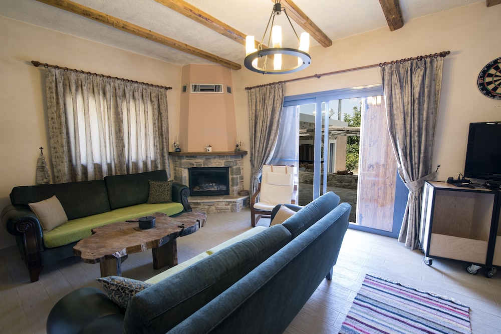 Chaihoutes stone villa into Olive farm in Zia view 5