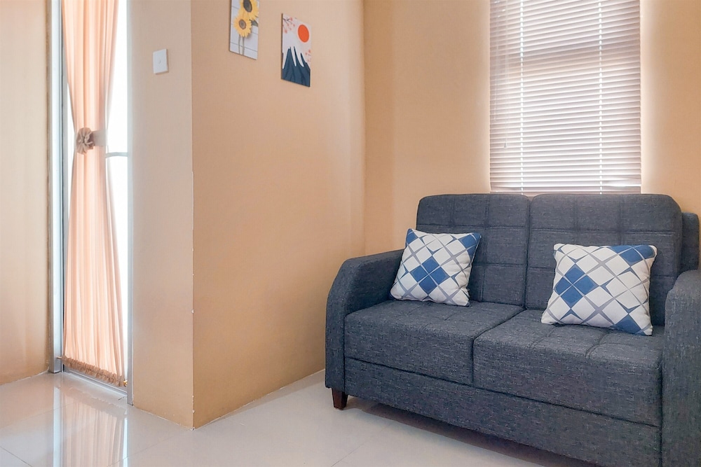 Comfy Studio Apartment at Urbantown Serpong