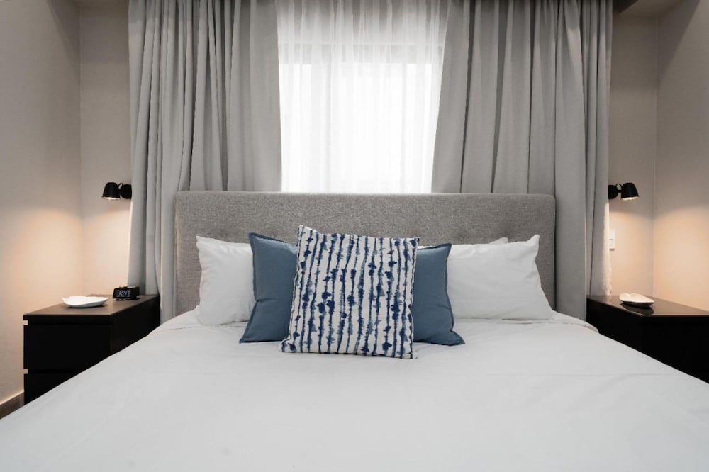 Breakfast Included - 2 Bedrooms - RL1 707