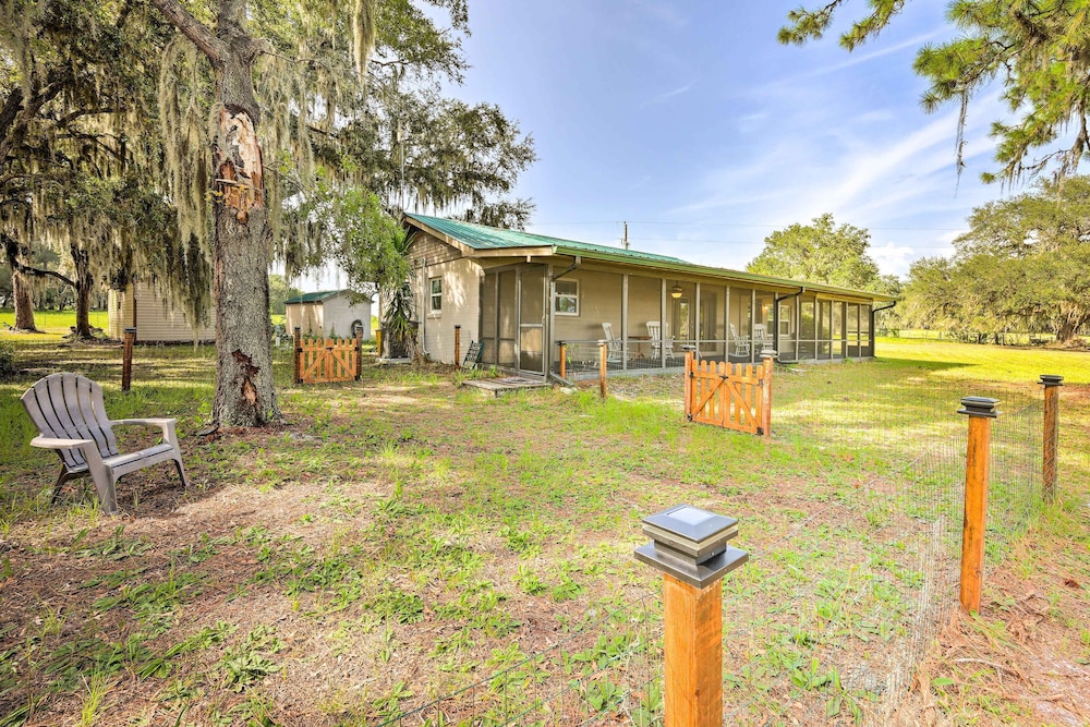Lakeside Crescent City Cottage: Boat + Dock! view 4